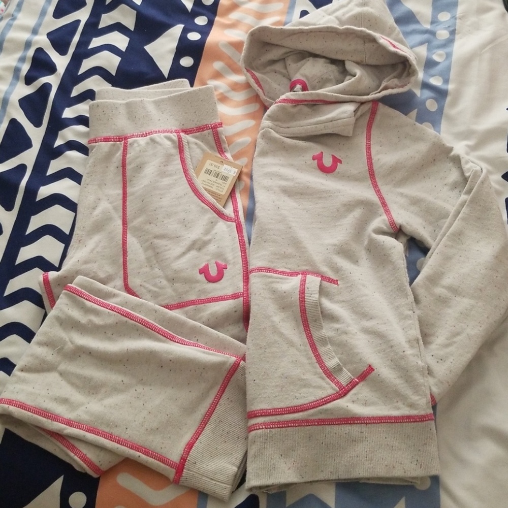 Authentic True Religion girls outfit